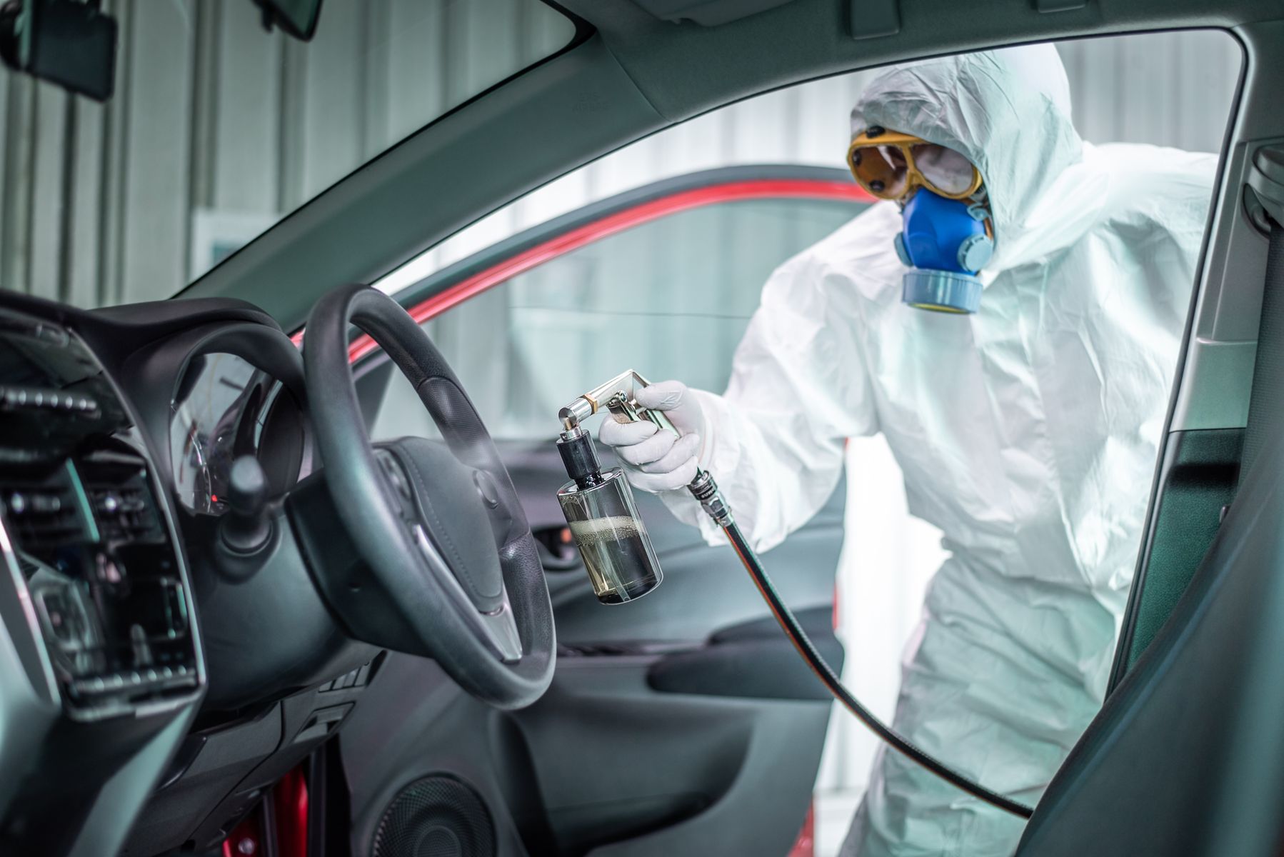 Устранение запахов в автомобиле в Оренбурге